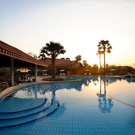 Angkor Palace Suite & Villa Siem Reap Luaran gambar