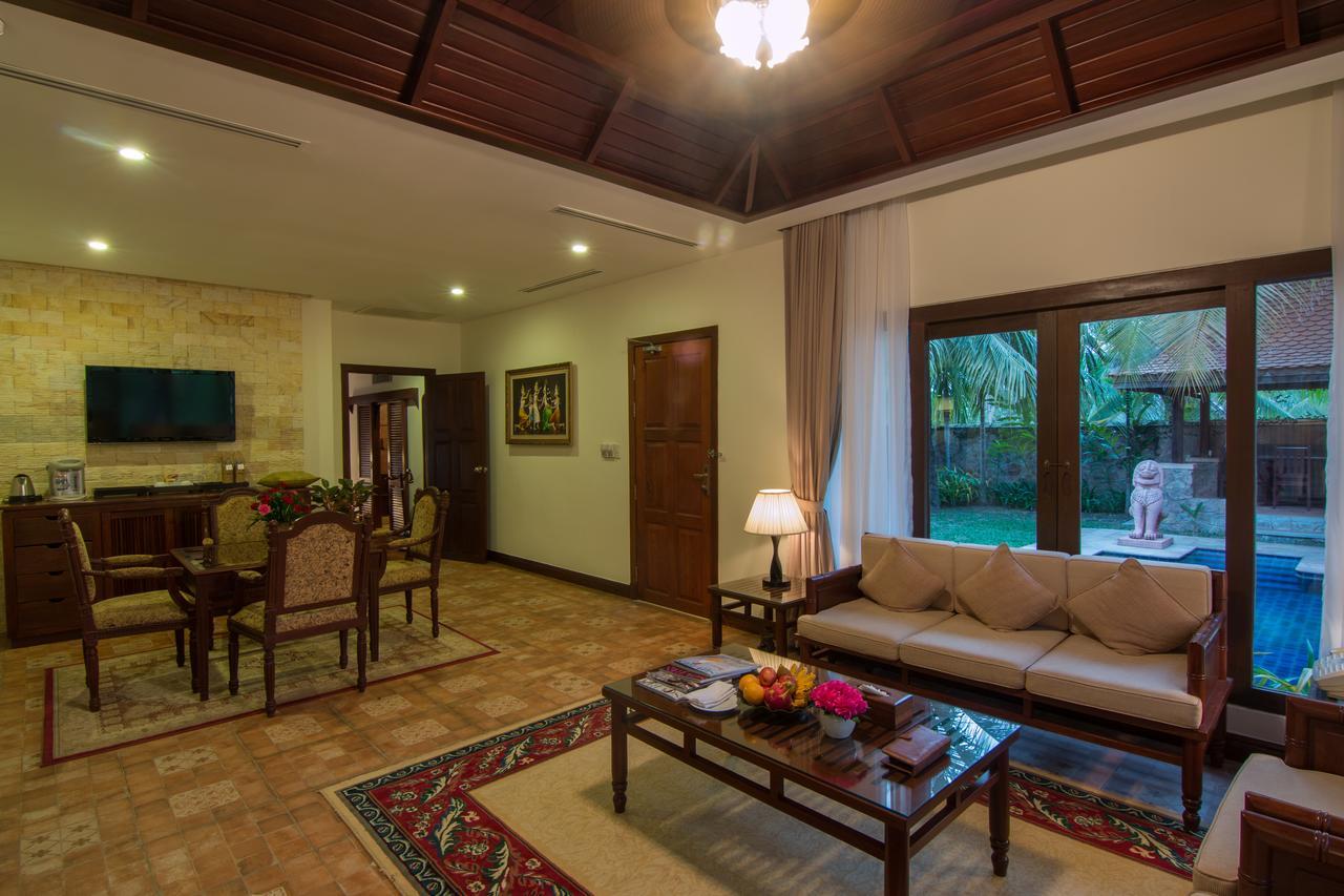 Angkor Palace Suite & Villa Siem Reap Luaran gambar
