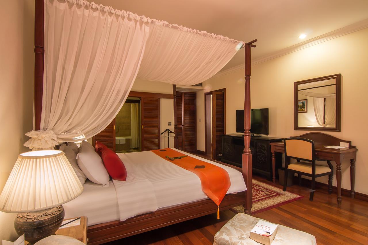 Angkor Palace Suite & Villa Siem Reap Luaran gambar