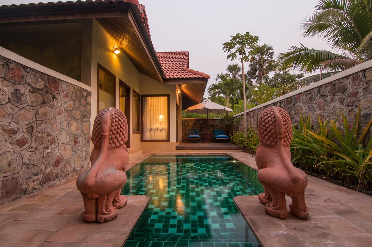 Angkor Palace Suite & Villa Siem Reap Luaran gambar