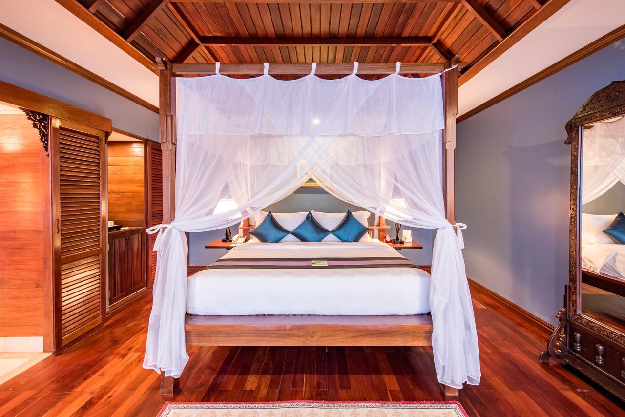 Angkor Palace Suite & Villa Siem Reap Luaran gambar