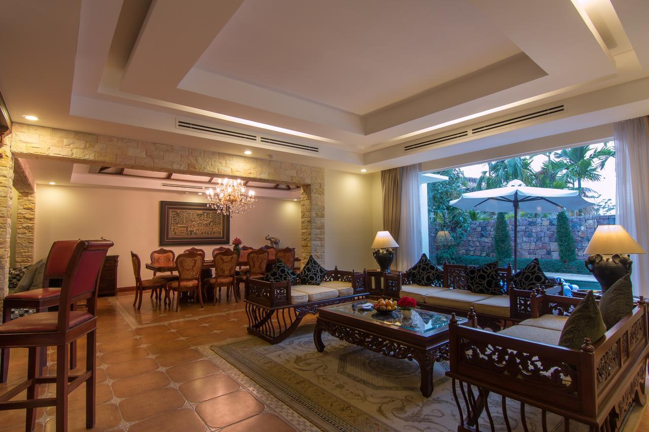 Angkor Palace Suite & Villa Siem Reap Luaran gambar
